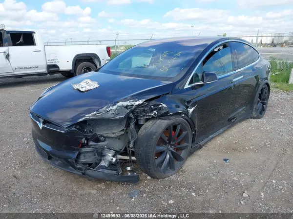 5YJXCBE44GF005484 2016 TESLA MODEL X - Image 2