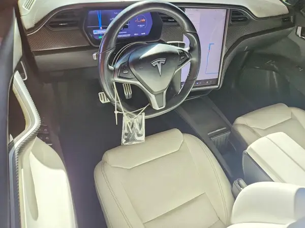 5YJXCBE44JF114535 2018 TESLA MODEL X - Image 8
