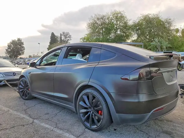 5YJXCBE44KF151280 2019 TESLA MODEL X - Image 2