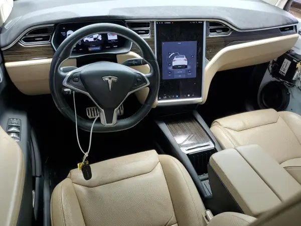 5YJXCBE45GF003078 2016 TESLA MODEL X - Image 8