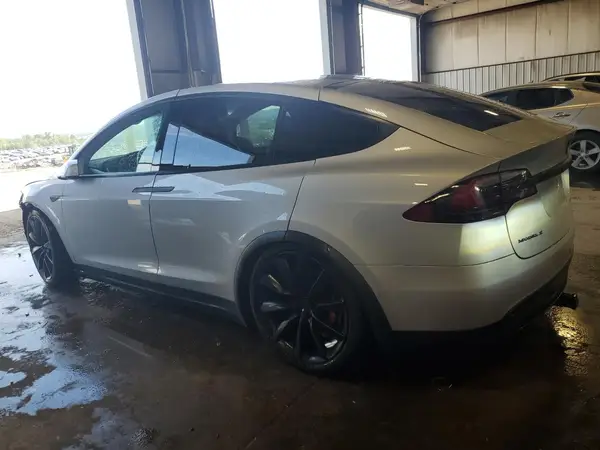5YJXCBE45GF008460 2016 TESLA MODEL X - Image 2