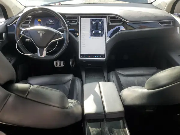 5YJXCBE45GF015876 2016 TESLA MODEL X - Image 8