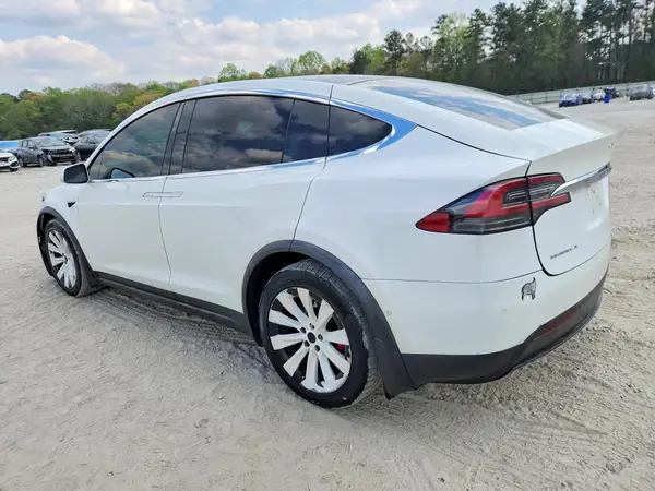 5YJXCBE45GF028322 2016 TESLA MODEL X - Image 2
