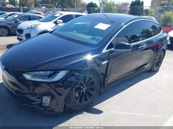 5YJXCBE46GF000206 2016 TESLA MODEL X - Image 2