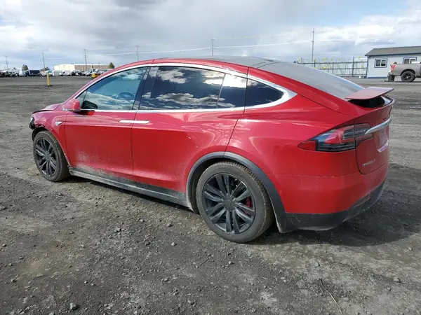 5YJXCBE46GF000965 2016 TESLA MODEL X - Image 2