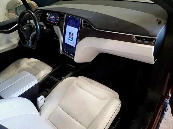 5YJXCBE46GFS00261 2016 TESLA MODEL X - Image 8