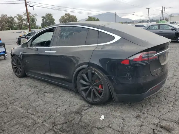 5YJXCBE46GFS01023 2016 TESLA MODEL X - Image 2