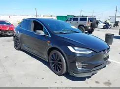 5YJXCBE46HF039637 2017 TESLA MODEL X