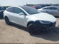 5YJXCBE46KF187777 2019 TESLA MODEL X