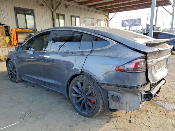 5YJXCBE46LF240169 2020 TESLA MODEL X - Image 2