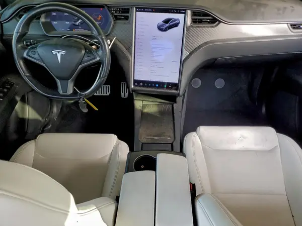 5YJXCBE46LF240169 2020 TESLA MODEL X - Image 8