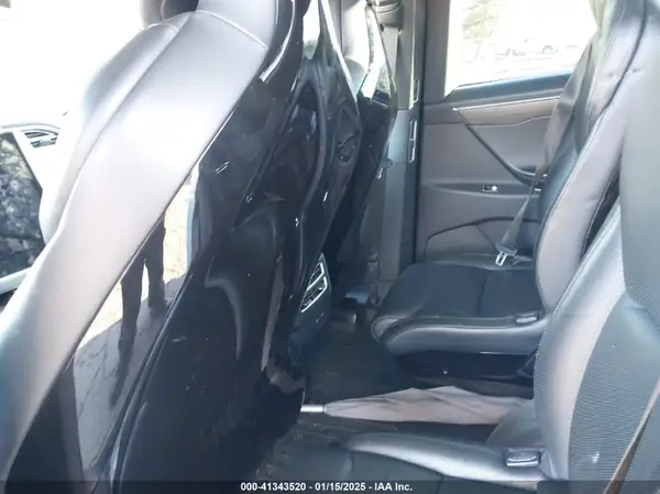 5YJXCBE47GF003874 2016 TESLA MODEL X - Image 8
