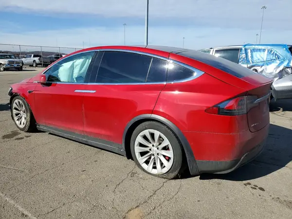 5YJXCBE47GF019878 2016 TESLA MODEL X - Image 2
