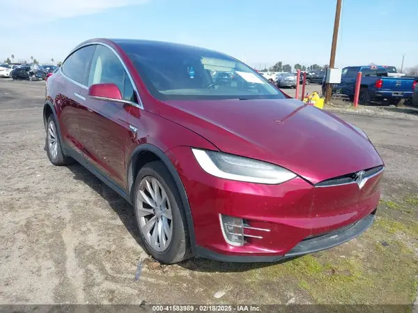 5YJXCBE47GFS00236 2016 TESLA MODEL X - Image 1