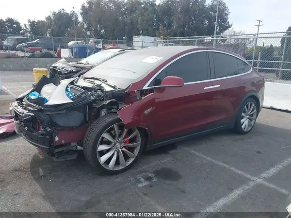 5YJXCBE47GFS00589 2016 TESLA MODEL X - Image 2