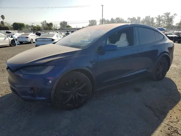 5YJXCBE47HF034611 2017 TESLA MODEL X - Image 1