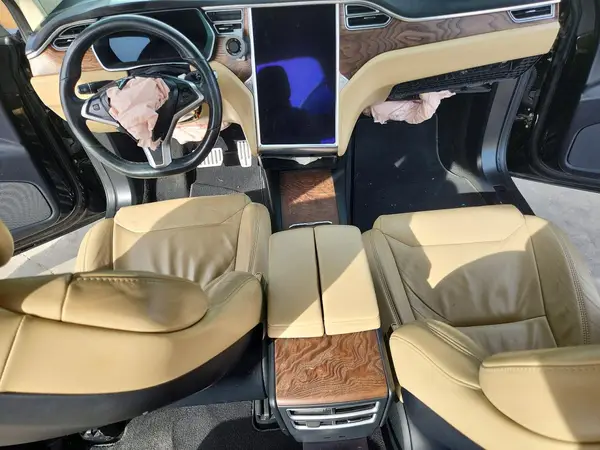 5YJXCBE47HF051876 2017 TESLA MODEL X - Image 8