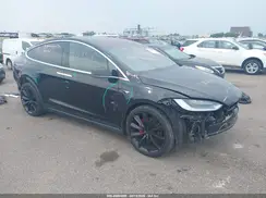 5YJXCBE47JF106557 2018 TESLA MODEL X