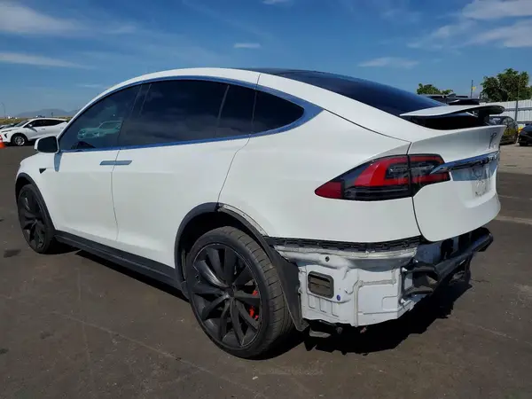 5YJXCBE47KF183141 2019 TESLA MODEL X - Image 2
