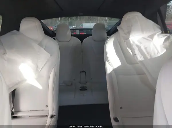 5YJXCBE47KF185407 2019 TESLA MODEL X - Image 8