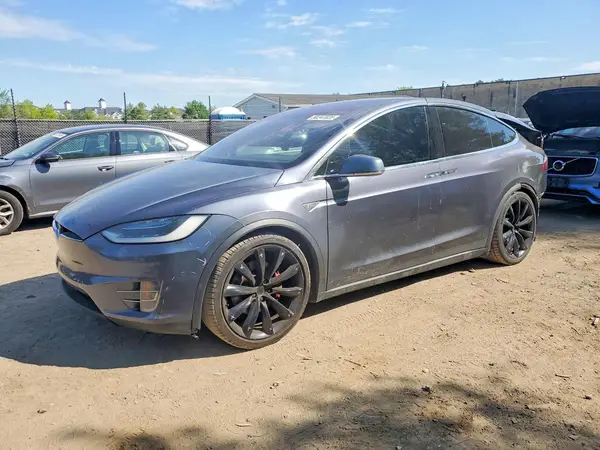 5YJXCBE48GF003186 2016 TESLA MODEL X - Image 1