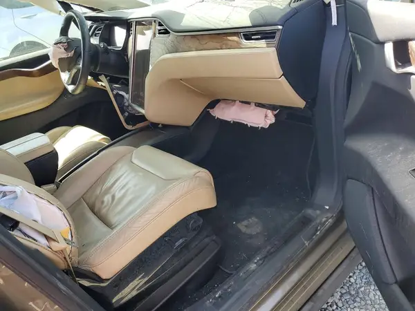 5YJXCBE48GF016326 2016 TESLA MODEL X - Image 8
