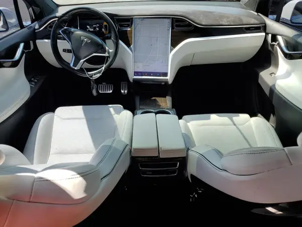 5YJXCBE48GFS00942 2016 TESLA MODEL X - Image 8