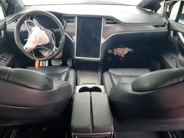 5YJXCBE48JF081233 2018 TESLA MODEL X - Image 8