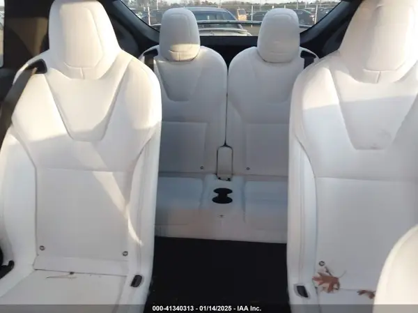 5YJXCBE48KF144882 2019 TESLA MODEL X - Image 8