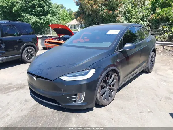 5YJXCBE48KF185321 2019 TESLA MODEL X - Image 2