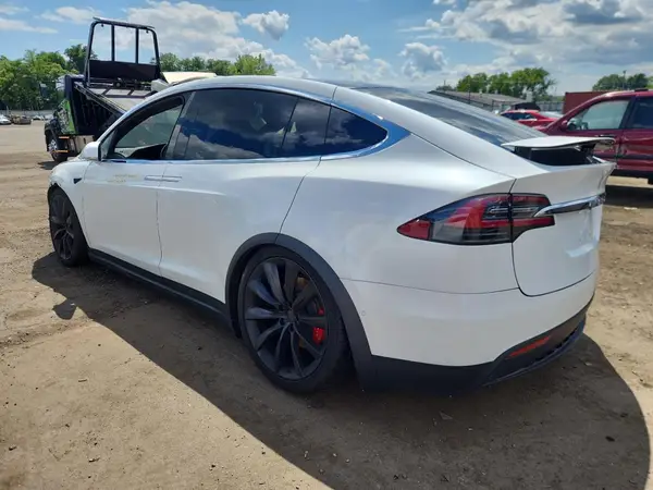 5YJXCBE48LF288384 2020 TESLA MODEL X - Image 2