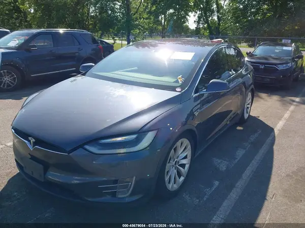 5YJXCBE49GF002239 2016 TESLA MODEL X - Image 2