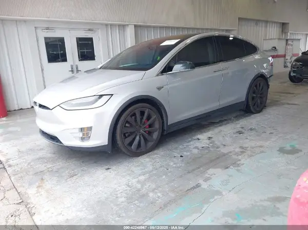 5YJXCBE49GF022006 2016 TESLA MODEL X - Image 2