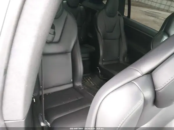 5YJXCBE49JF097960 2018 TESLA MODEL X - Image 8
