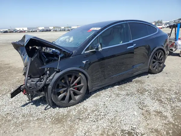5YJXCBE49JF142945 2018 TESLA MODEL X - Image 1