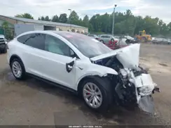 5YJXCBE49KF211795 2019 TESLA MODEL X