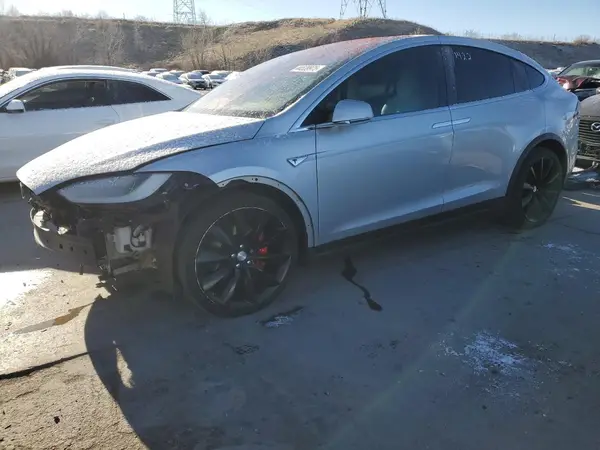 5YJXCBE4XGF000323 2016 TESLA MODEL X - Image 1