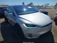 5YJXCBE4XGF007823 2016 TESLA MODEL X