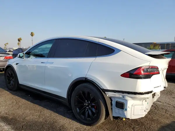 5YJXCBE4XHF042492 2017 TESLA MODEL X - Image 2