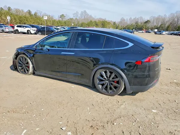 5YJXCBE4XHF051905 2017 TESLA MODEL X - Image 2