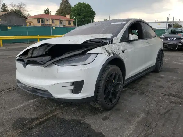 5YJXCBE4XLF232043 2020 TESLA MODEL X - Image 1