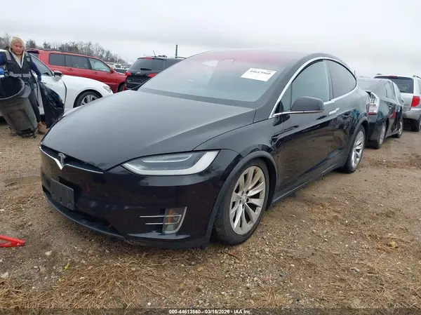 5YJXCDE20GF030909 2016 TESLA MODEL X - Image 2