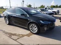 5YJXCDE20HF066584 2017 TESLA MODEL X
