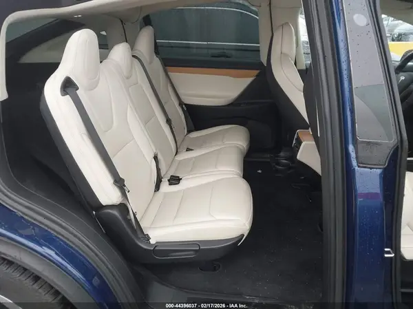 5YJXCDE20JF105096 2018 TESLA MODEL X - Image 8