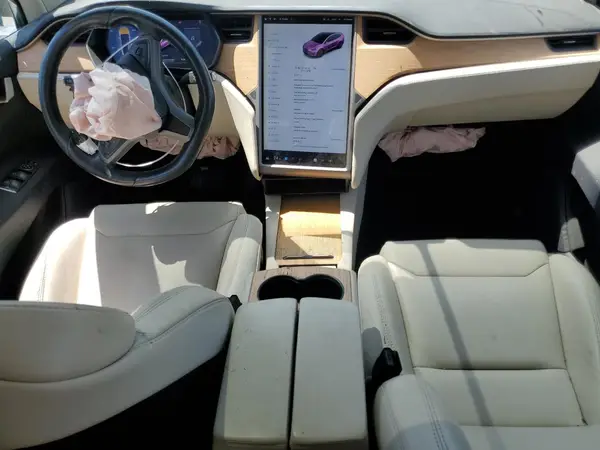 5YJXCDE20JF113683 2018 TESLA MODEL X - Image 8