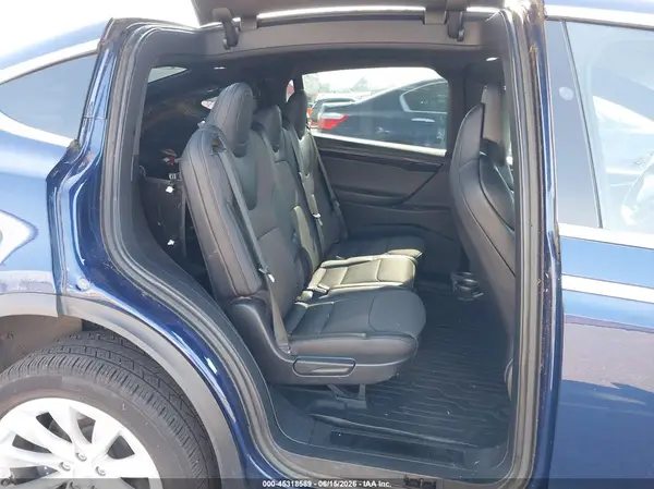 5YJXCDE20JF114123 2018 TESLA MODEL X - Image 8