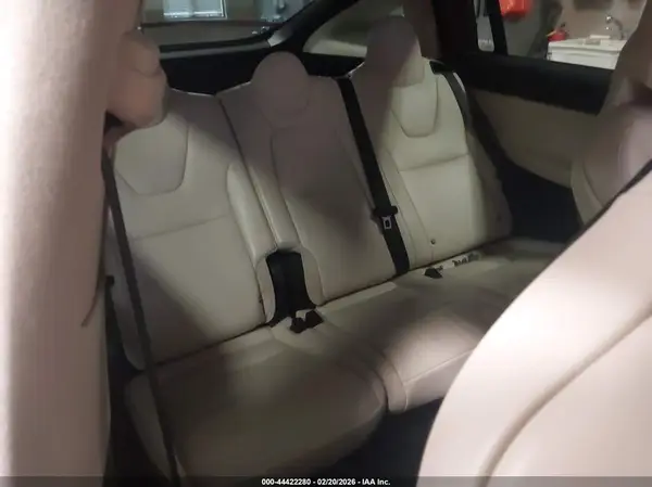 5YJXCDE20JF125722 2018 TESLA MODEL X - Image 8