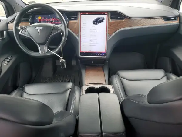5YJXCDE20JF142309 2018 TESLA MODEL X - Image 8