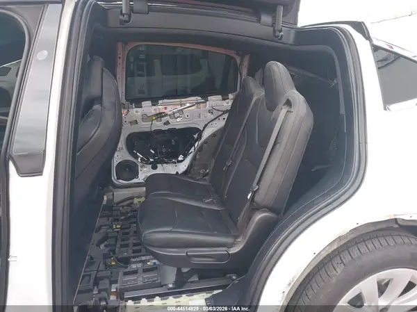 5YJXCDE20KF185016 2019 TESLA MODEL X - Image 8