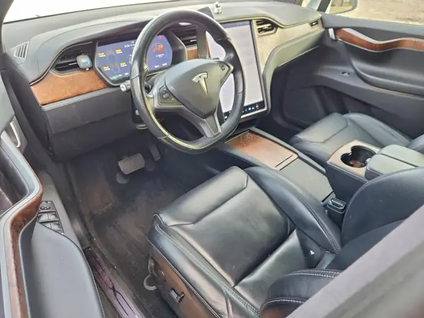 5YJXCDE20KF196212 2019 TESLA MODEL X - Image 8